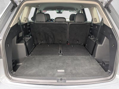 2025 Volkswagen Atlas 2.0T SE w/Technology FWD