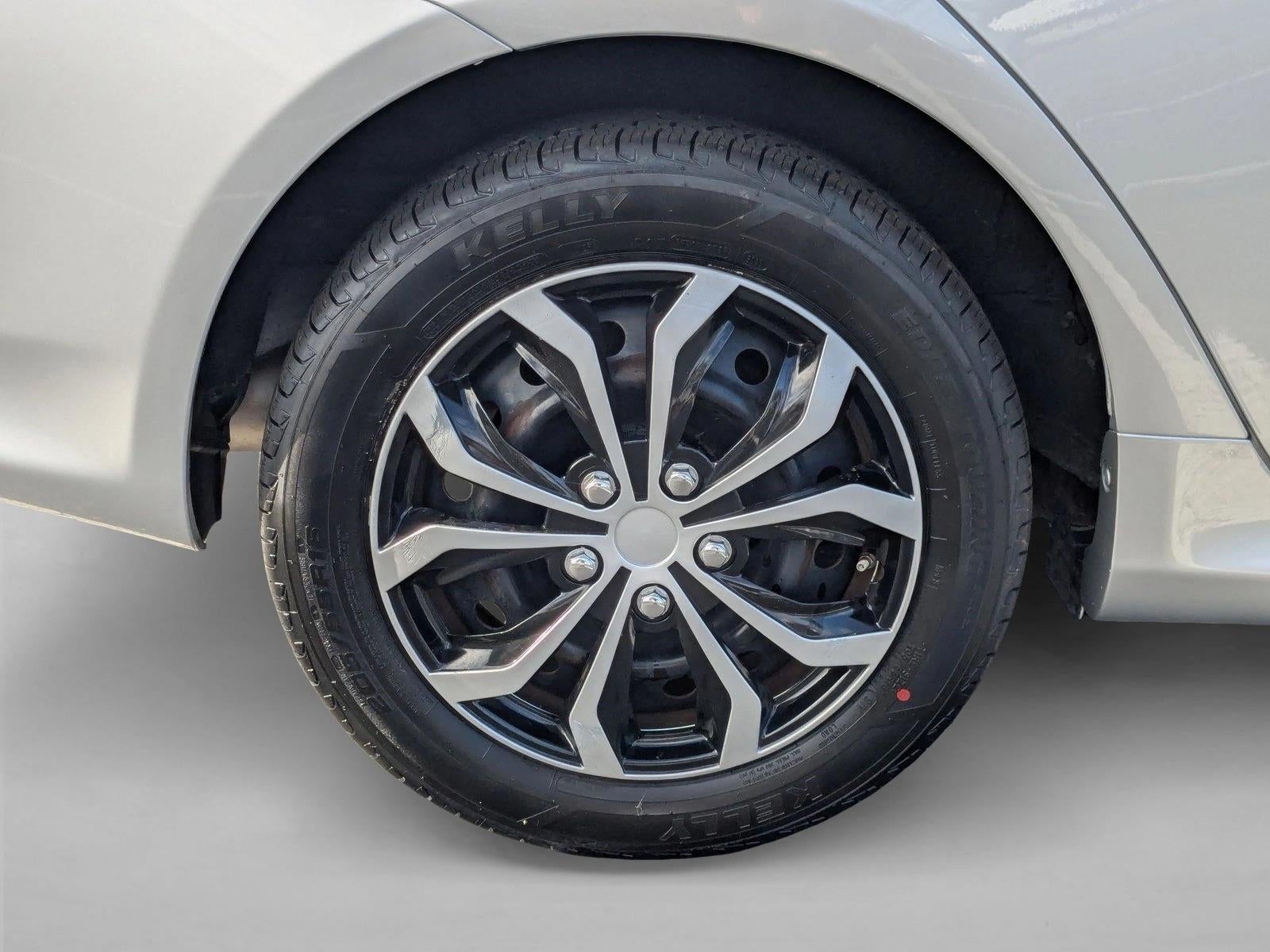 2010 Toyota Corolla 4dr Sdn Auto LE (Natl)