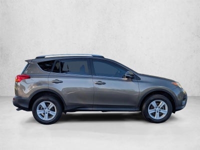 2013 Toyota RAV4 FWD 4dr XLE (Natl)