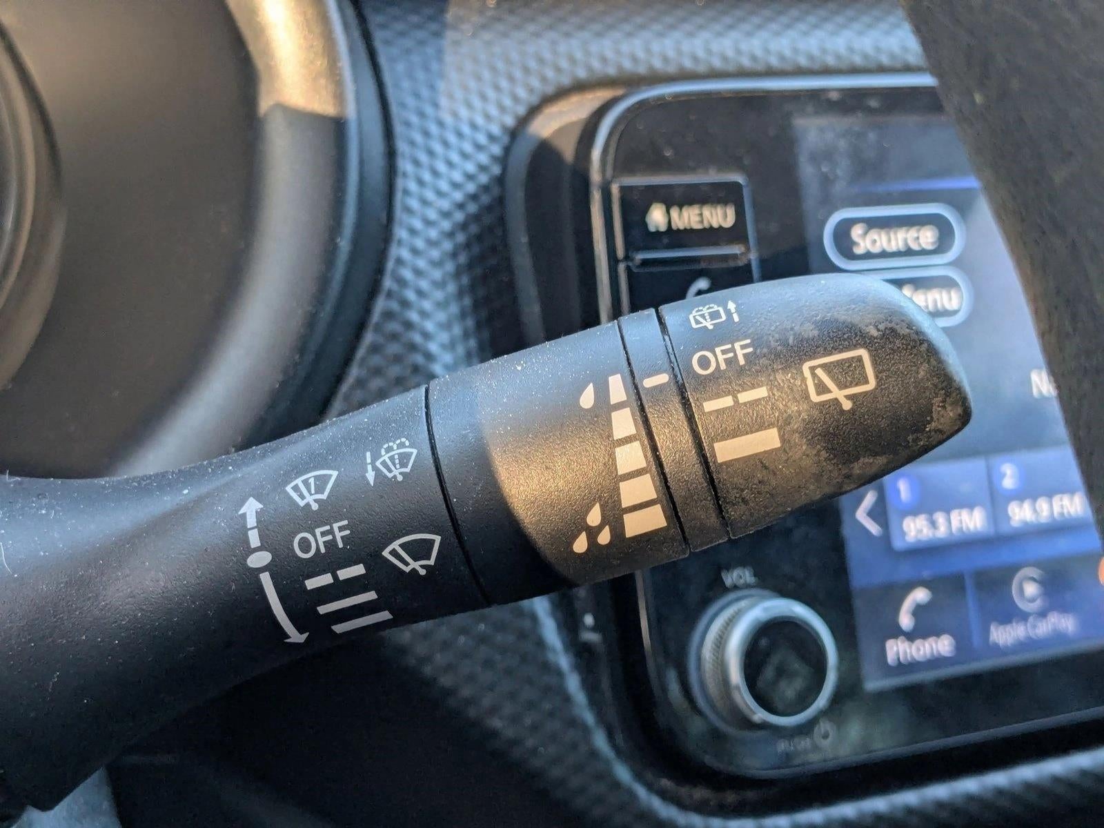 2021 Nissan Kicks SV FWD