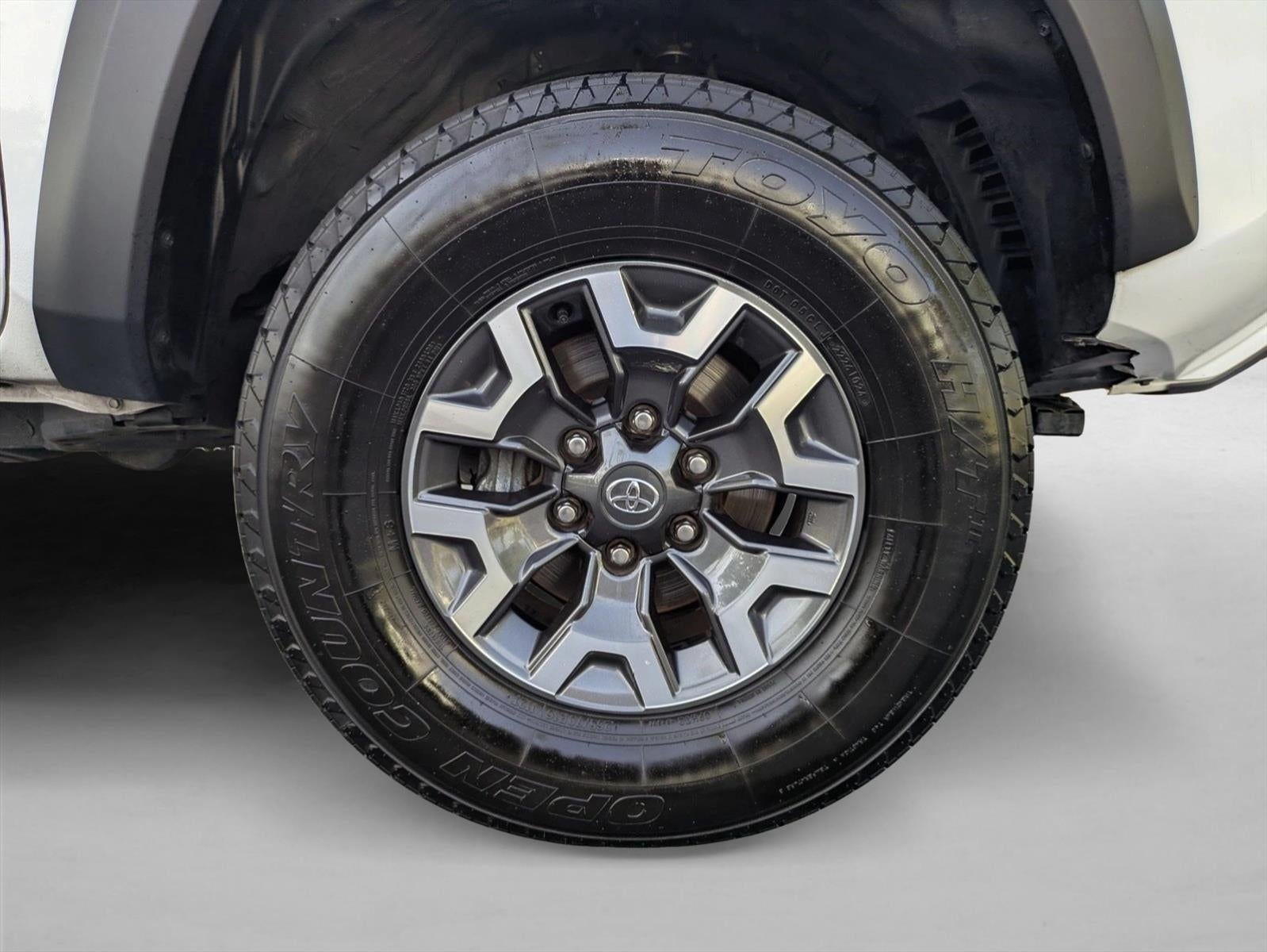 2022 Toyota Tacoma 2WD 2WD TRD Off Road Double Cab 5' Bed V6 AT (Natl)
