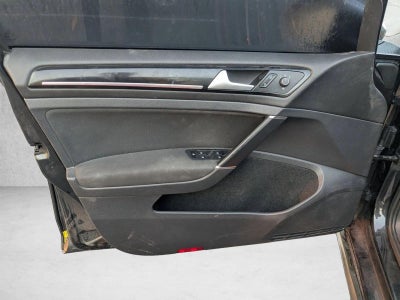 2017 Volkswagen Golf GTI 2.0T 4-Door Sport DSG