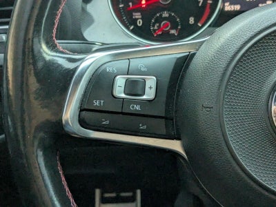 2017 Volkswagen Golf GTI 2.0T 4-Door Sport DSG