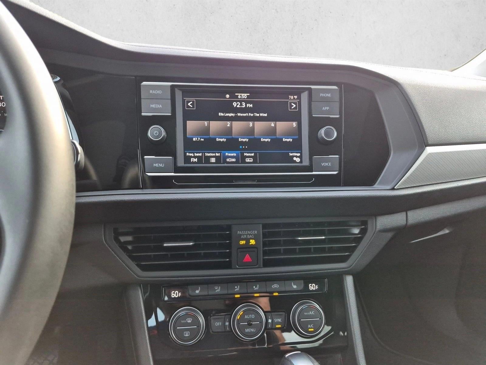 2021 Volkswagen Jetta SE Auto