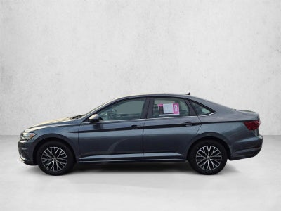 2021 Volkswagen Jetta SE Auto