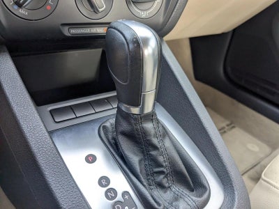 2013 Volkswagen Jetta 4dr DSG TDI Sedan