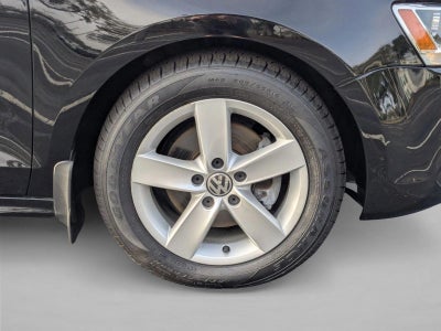 2013 Volkswagen Jetta 4dr DSG TDI Sedan
