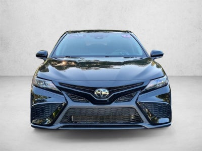 2024 Toyota Camry SE Auto (SE)