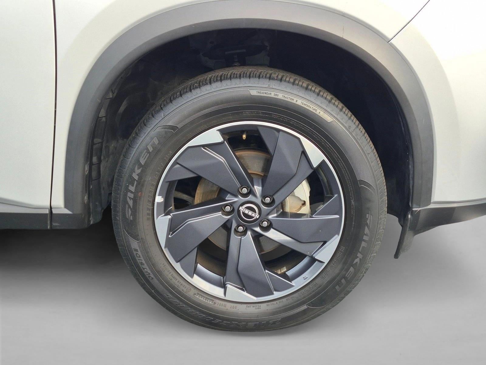 2025 Nissan Rogue FWD SV