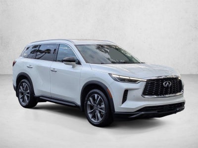 2022 INFINITI QX60 LUXE FWD
