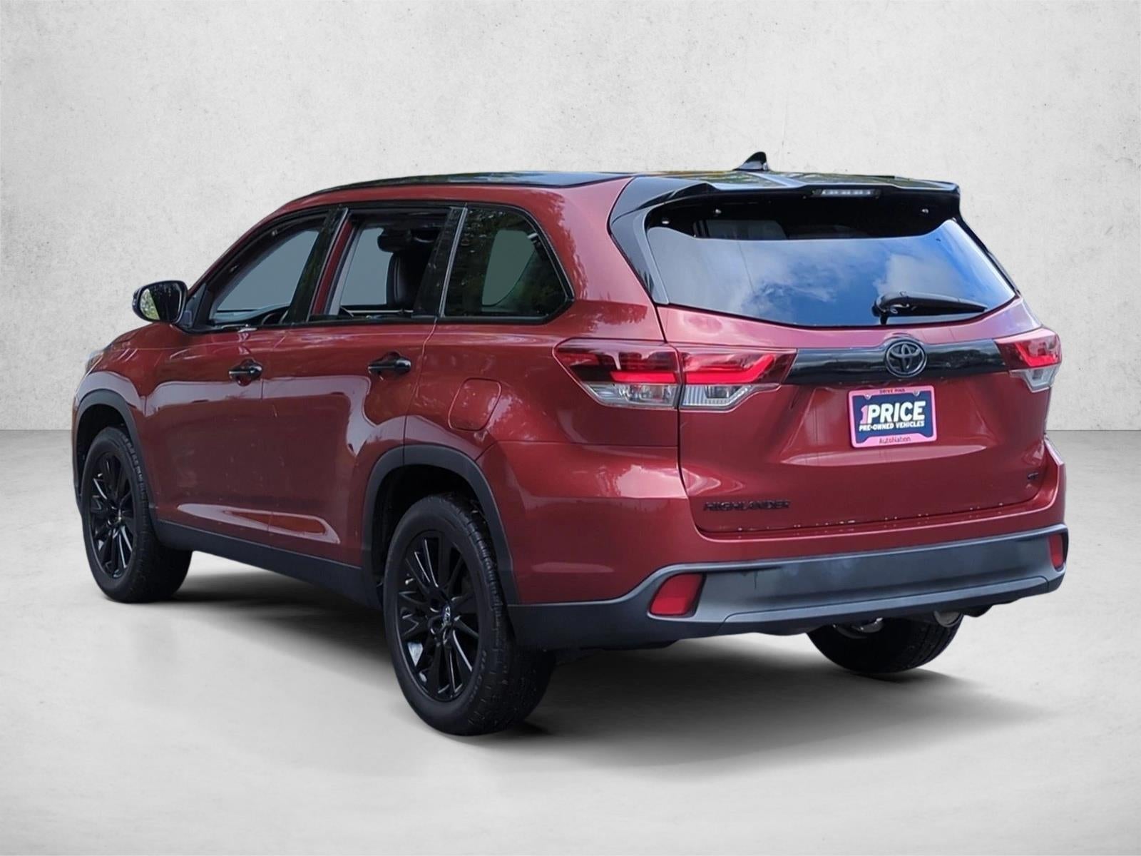 2019 Toyota Highlander SE V6 FWD (Natl)