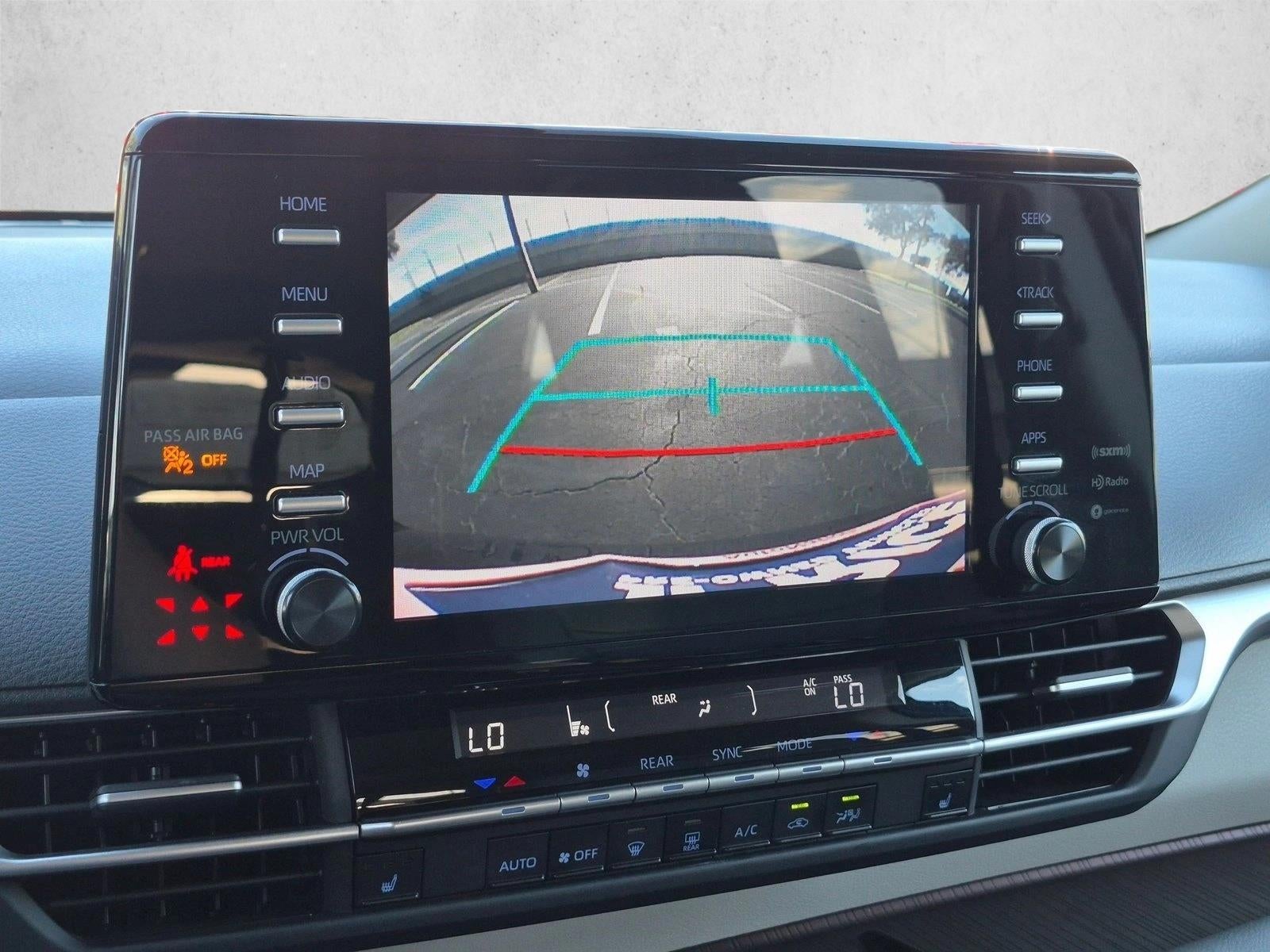 2024 Toyota Sienna XLE FWD 8-Passenger (Natl)