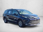 2024 Toyota Sienna XLE FWD 8-Passenger (Natl)