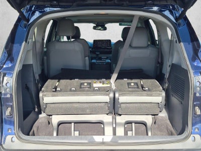 2024 Toyota Sienna XLE FWD 8-Passenger (Natl)