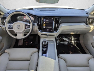 2022 Volvo S60 B5 AWD Inscription