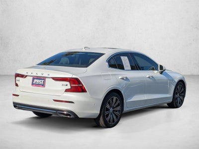 2022 Volvo S60 B5 AWD Inscription