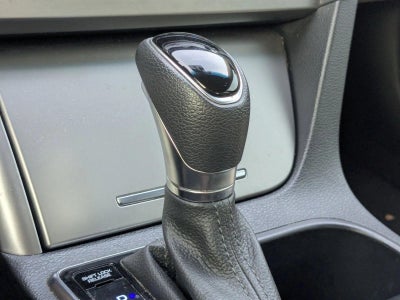 2017 Hyundai SONATA Hybrid SE 2.0L