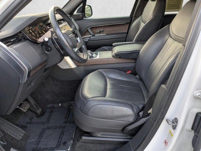 2023 Land Rover Range Rover P400 SE SWB