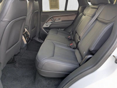 2023 Land Rover Range Rover P400 SE SWB