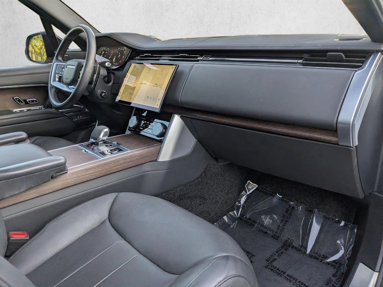 2023 Land Rover Range Rover P400 SE SWB