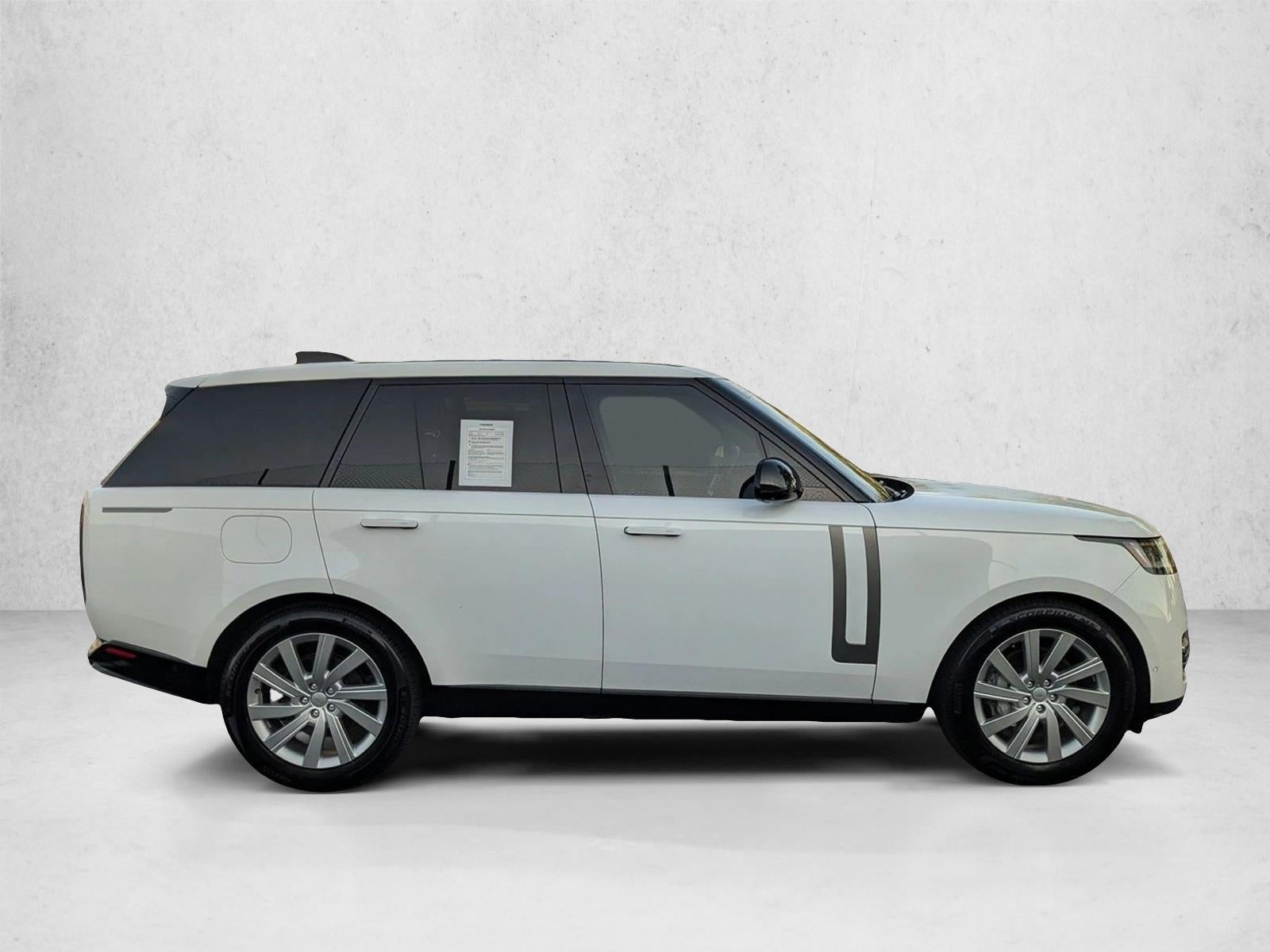 2023 Land Rover Range Rover P400 SE SWB