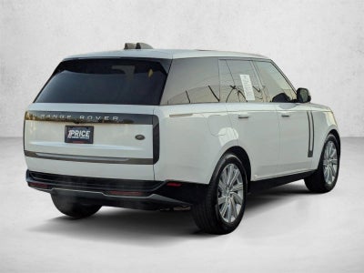 2023 Land Rover Range Rover P400 SE SWB