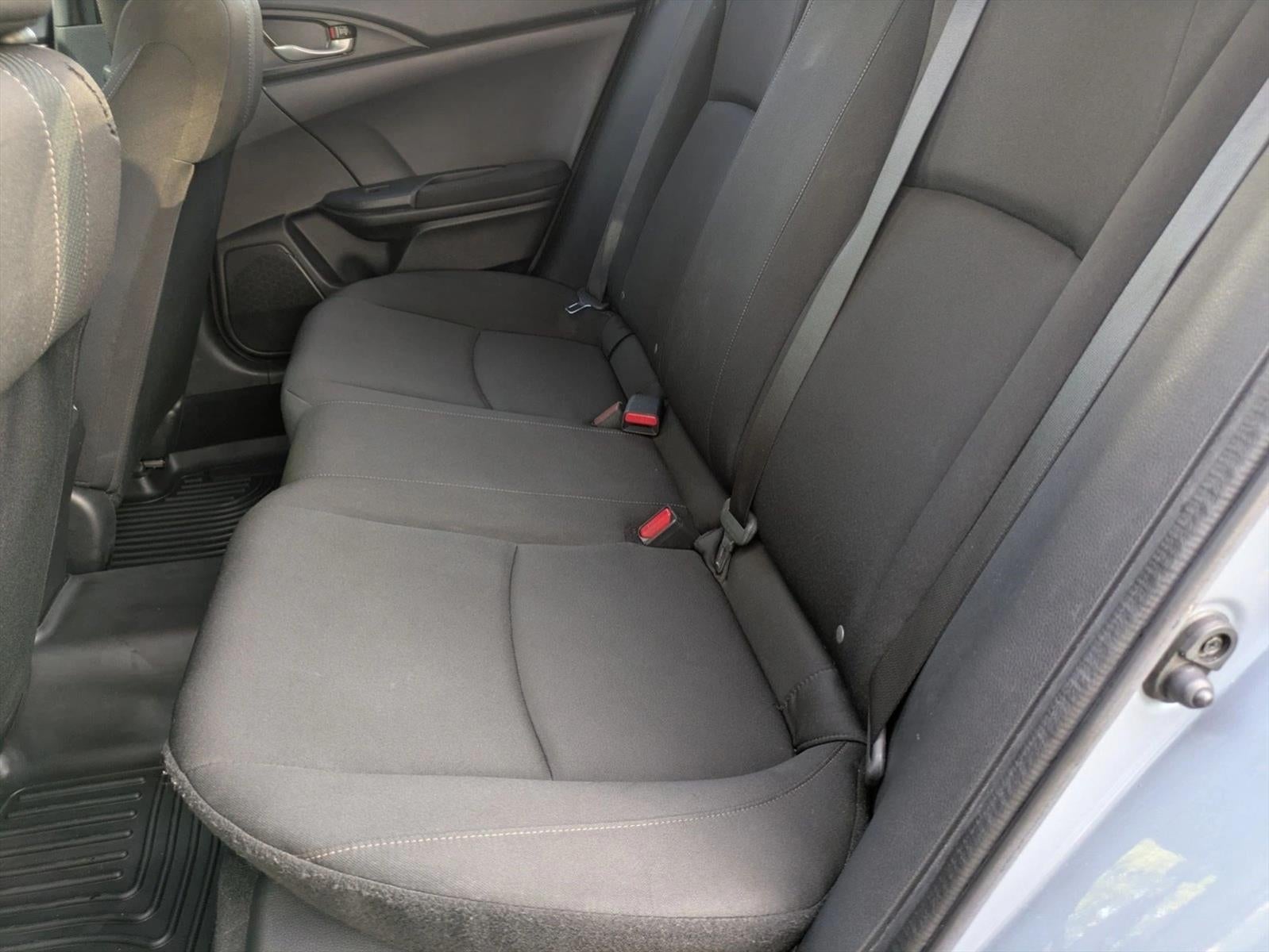 2018 Honda Civic Hatchback LX CVT