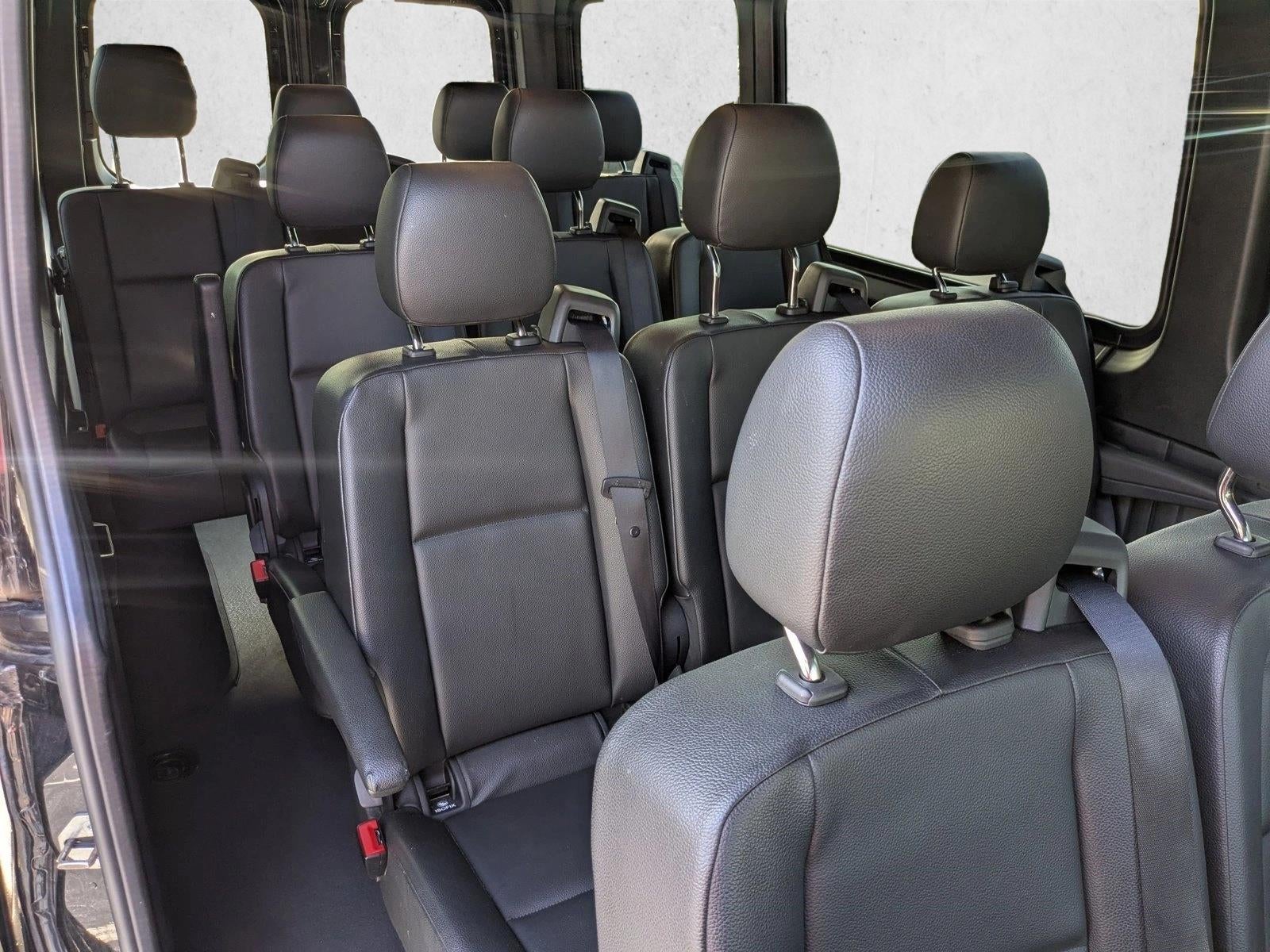 2022 Mercedes-Benz Sprinter Passenger Van 2500 High Roof V6 170" RWD
