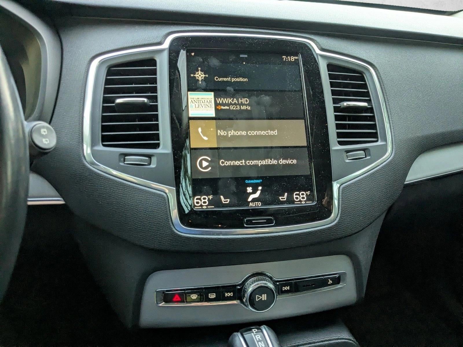 2021 Volvo XC90 T5 AWD Momentum 7P