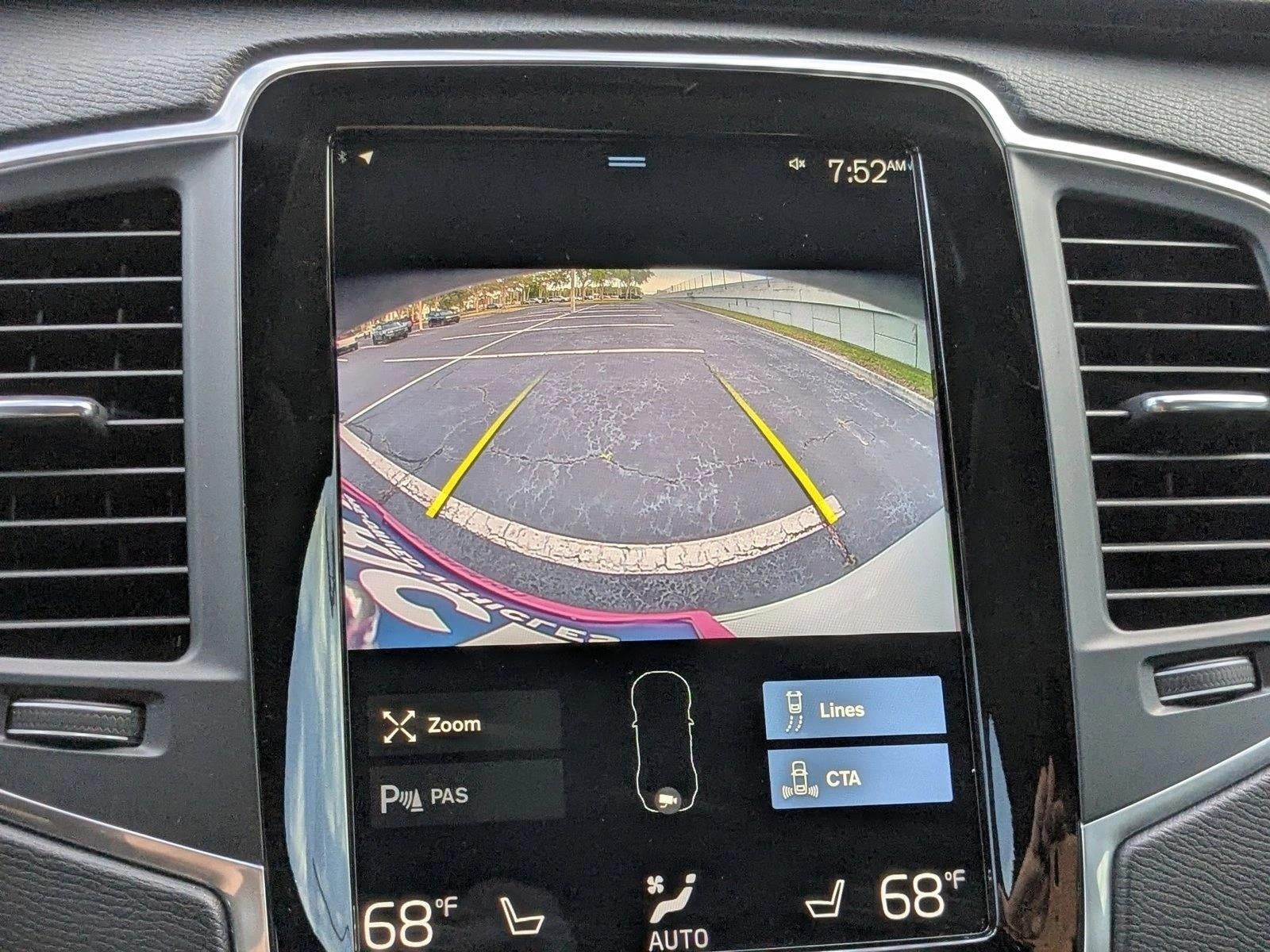 2021 Volvo XC90 T5 AWD Momentum 7P