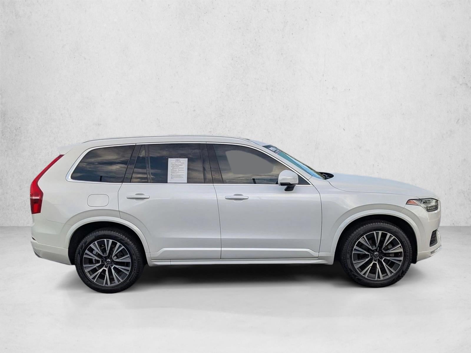 2021 Volvo XC90 T5 AWD Momentum 7P