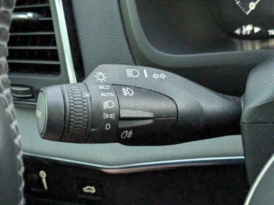 2021 Volvo XC90 T5 AWD Momentum 7P