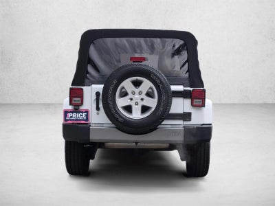 2014 Jeep Wrangler Unlimited 4WD 4dr Freedom Edition *Ltd Avail*