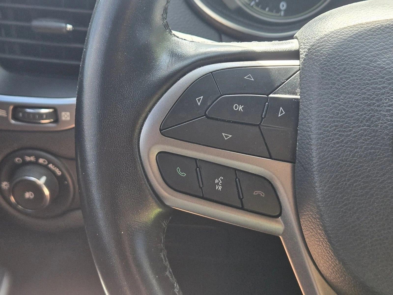 2020 Jeep Cherokee Latitude Plus FWD