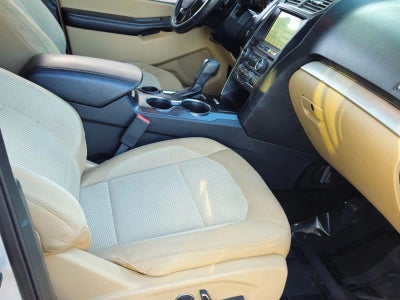 2017 Ford Explorer XLT FWD