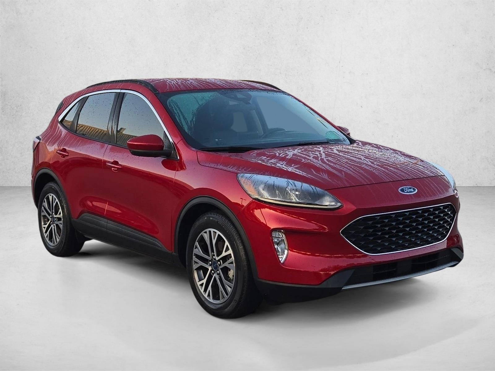 2020 Ford Escape SEL FWD