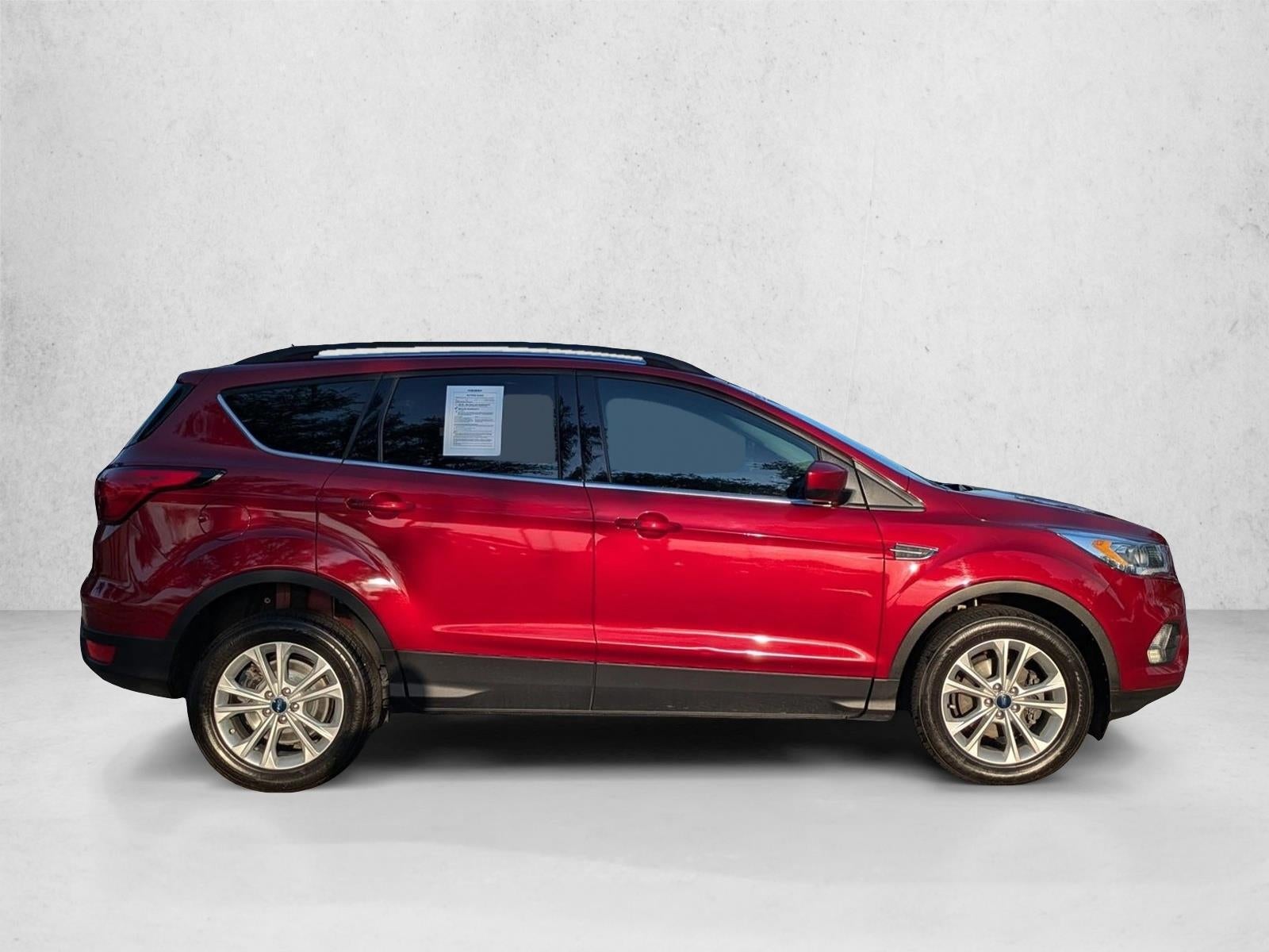 2019 Ford Escape SEL FWD