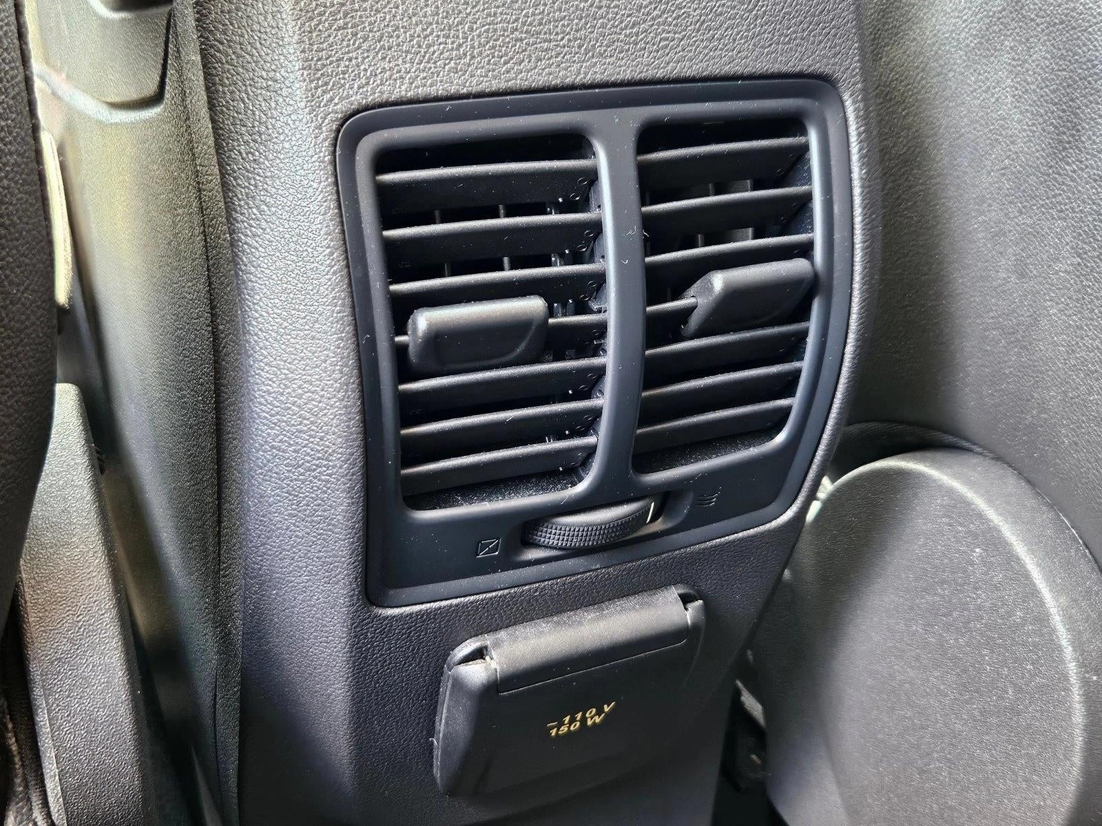 2017 Ford Escape Titanium FWD