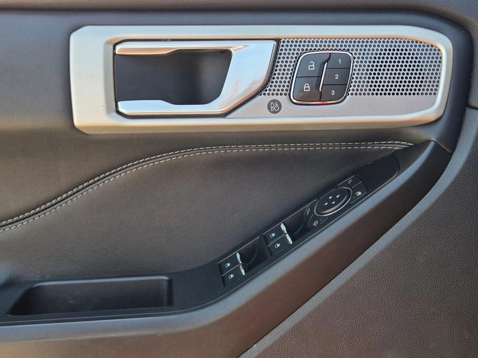 2020 Ford Explorer Limited RWD