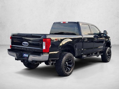 2019 Ford Super Duty F-250 SRW XLT 4WD Crew Cab 6.75' Box