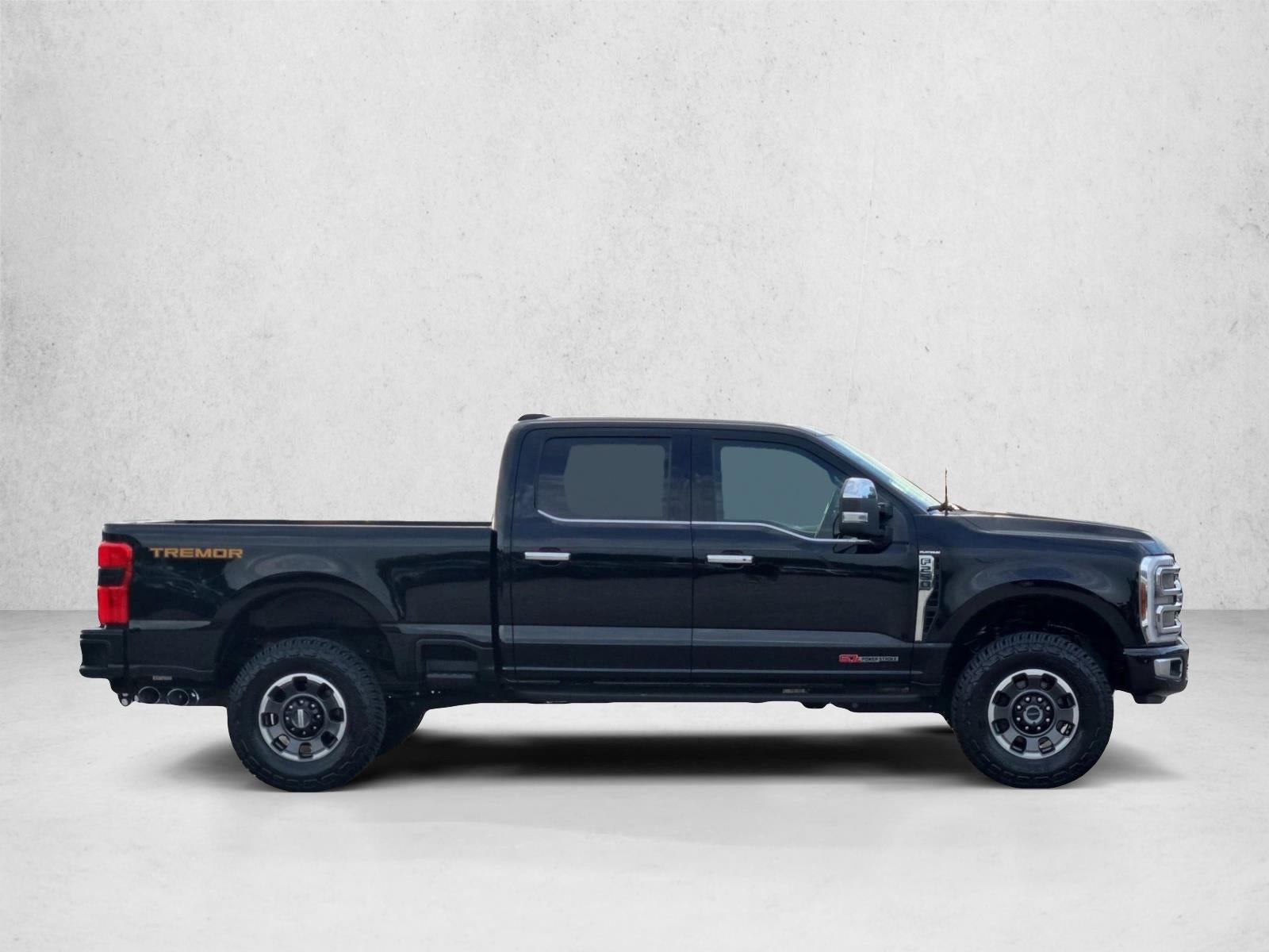 2024 Ford Super Duty F-250 SRW Platinum 4WD Crew Cab 6.75' Box