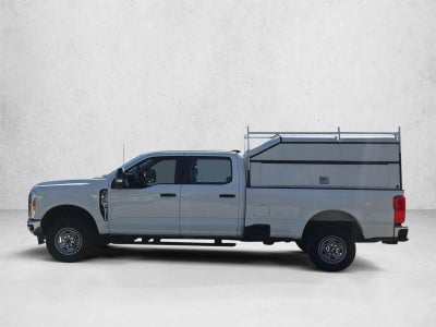 2023 Ford Super Duty F-350 SRW XL 4WD Crew Cab 6.75' Box