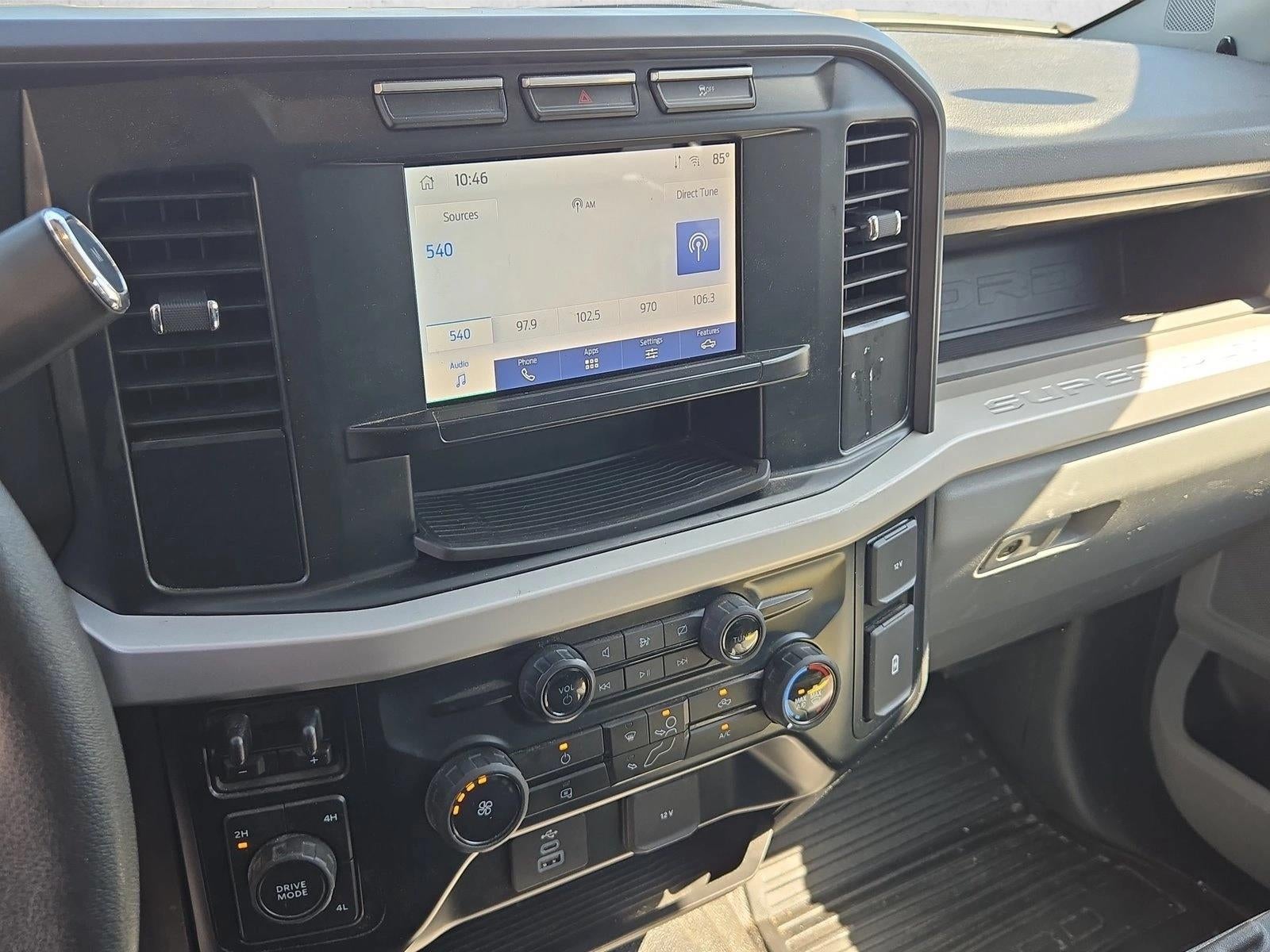 2023 Ford Super Duty F-350 SRW XL 4WD Crew Cab 6.75' Box