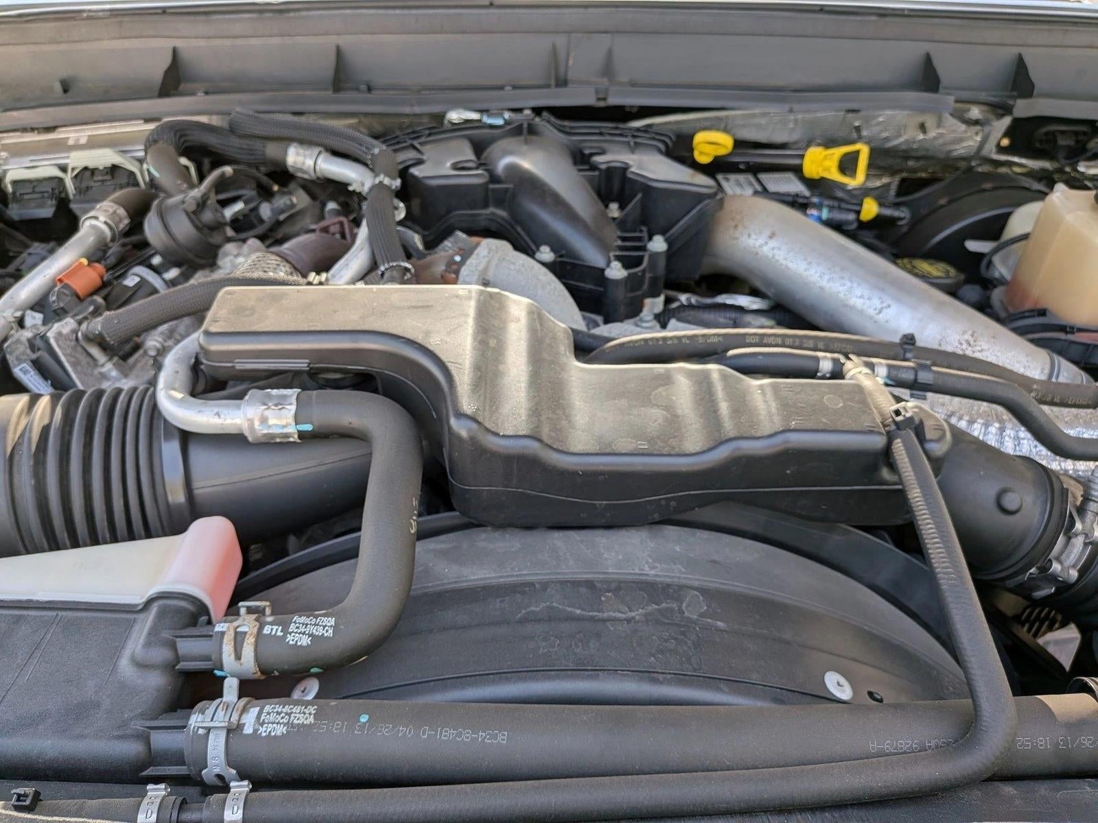 2013 Ford Super Duty F-350 SRW 4WD Crew Cab 8 Ft Box King Ranch