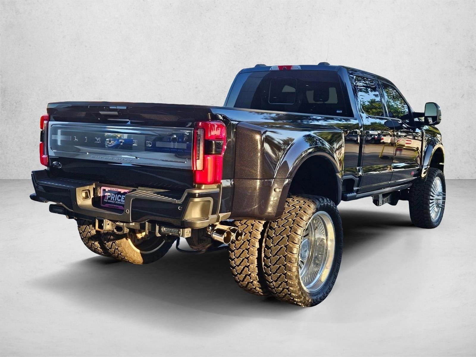 2024 Ford Super Duty F-450 DRW Limited 4WD Crew Cab 8' Box
