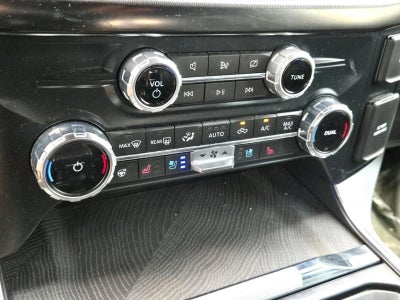 2022 Ford F-150 Platinum 2WD SuperCrew 5.5' Box