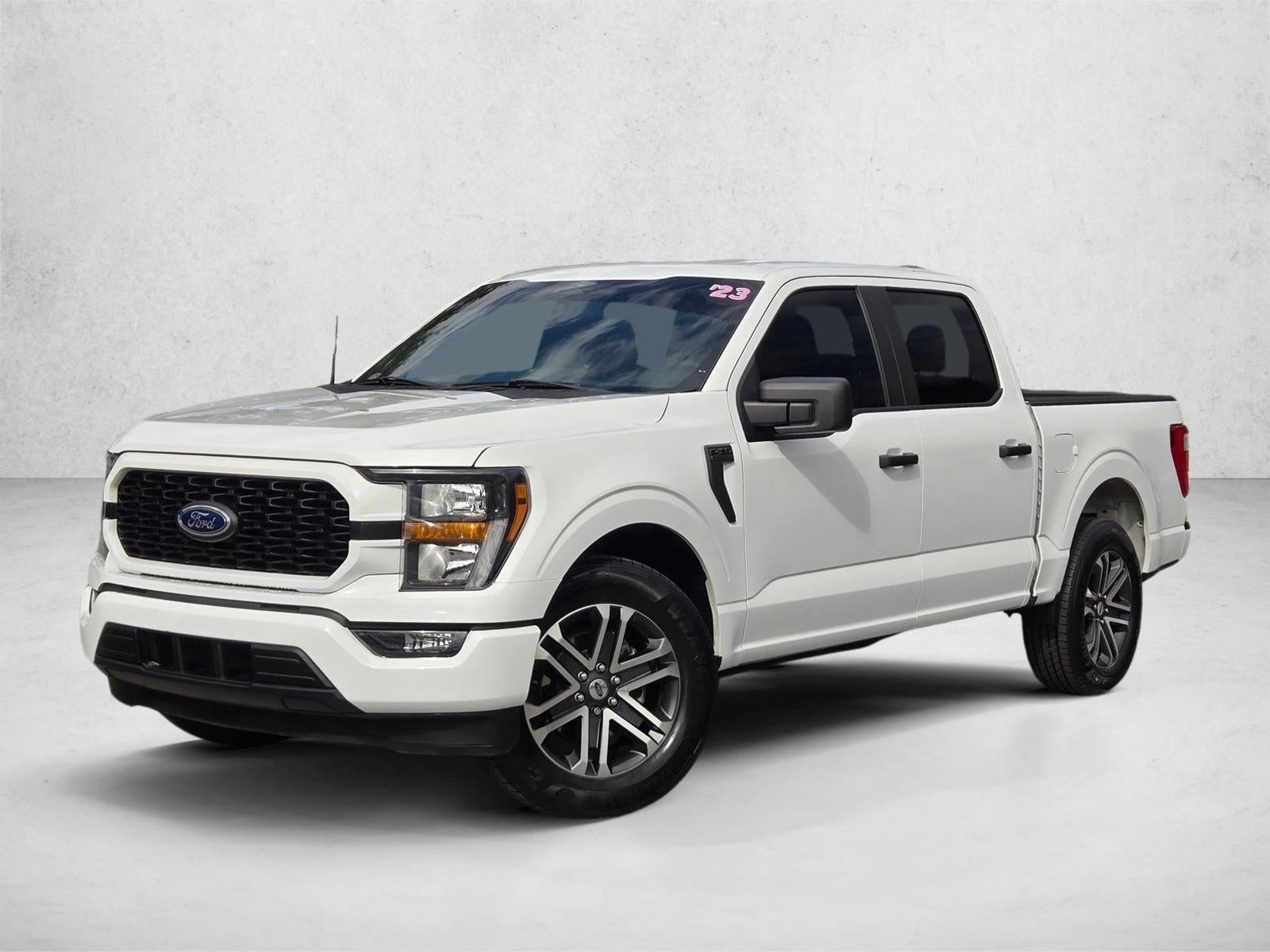 2023 Ford F-150 XL 2WD SuperCrew 5.5' Box