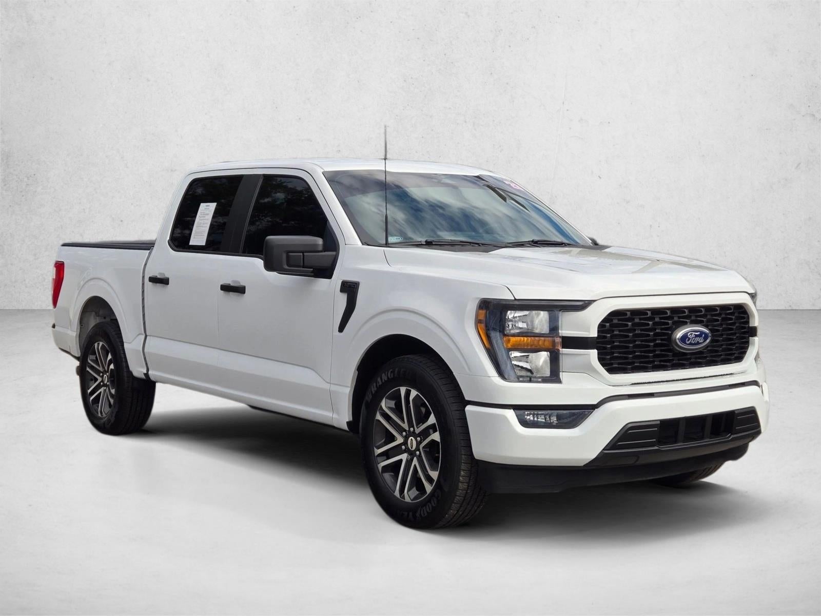 2023 Ford F-150 XL 2WD SuperCrew 5.5' Box