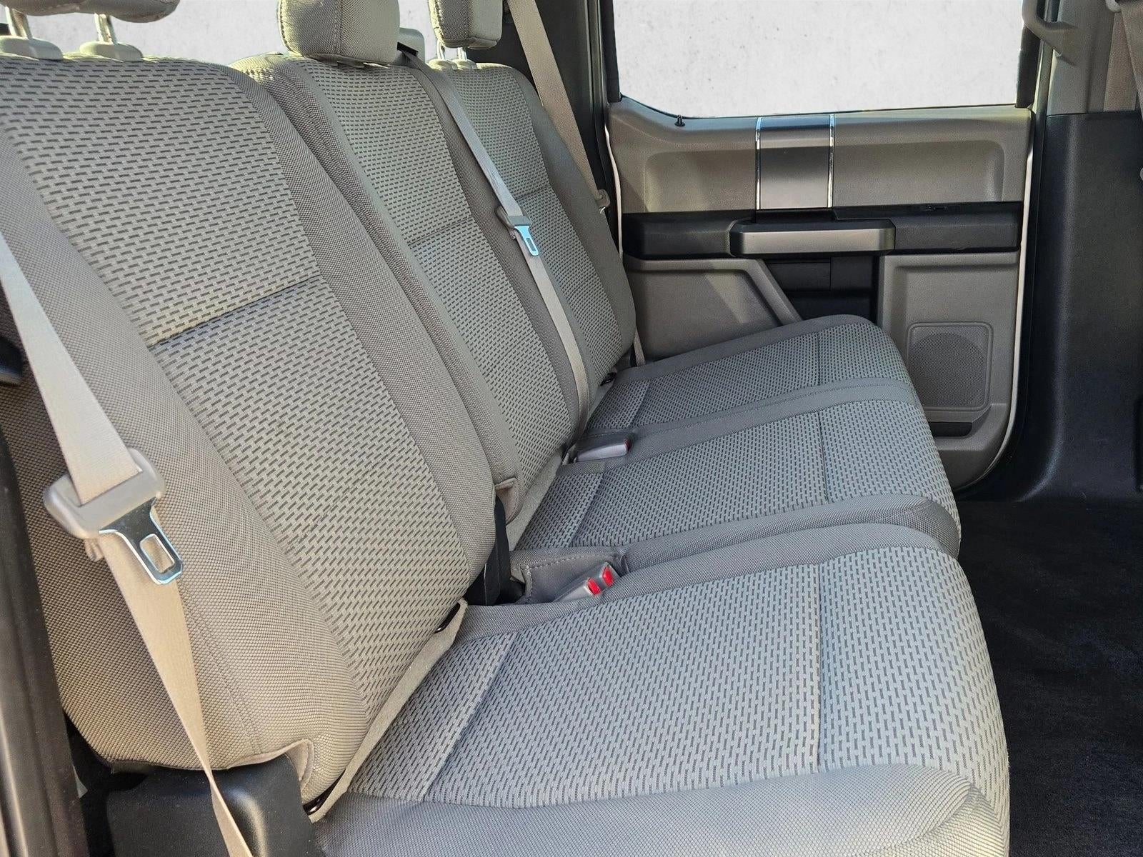 2016 Ford F-150 2WD SuperCrew 5-1/2 Ft Box XLT