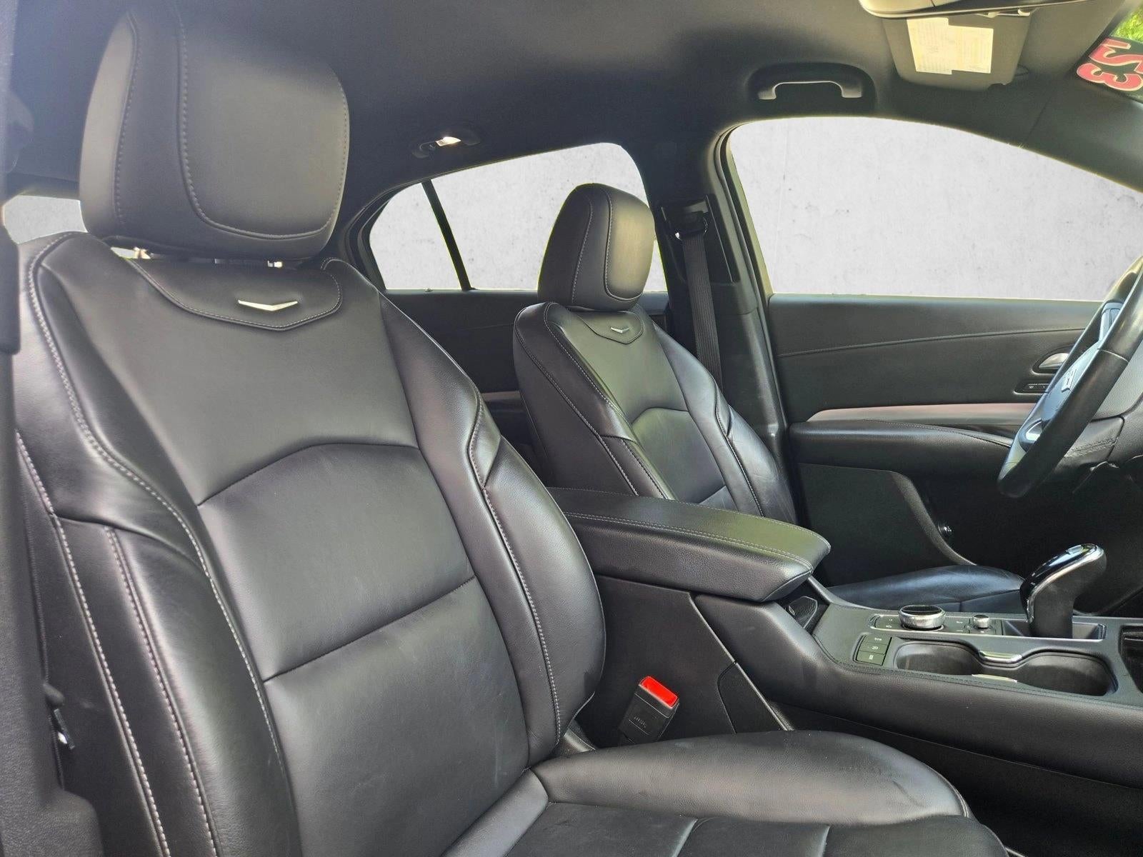 2023 Cadillac XT4 FWD 4dr Premium Luxury